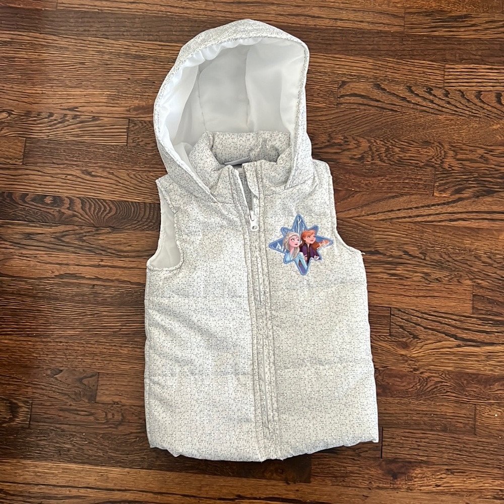 Girls 2T Disney Frozen II hooded vest. White and grey. NWOT.